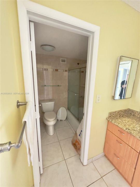 For Sale: $389,000 (2 beds, 2 baths, 1270 Square Feet)