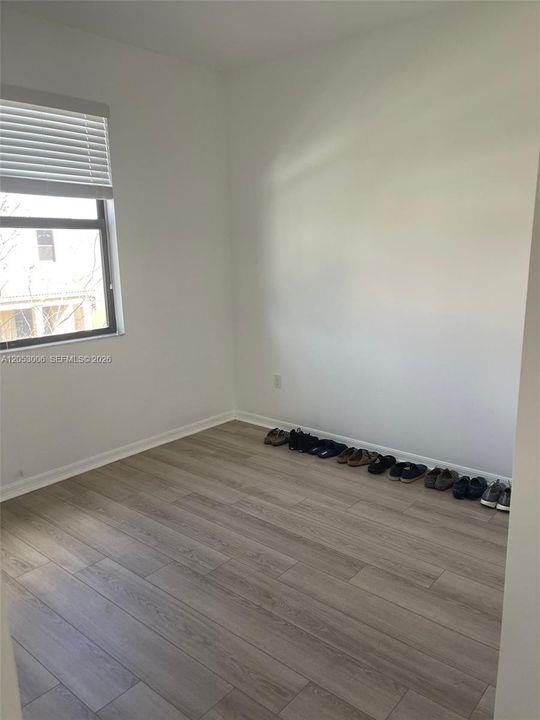 For Rent: $4,700 (4 beds, 2 baths, 2223 Square Feet)
