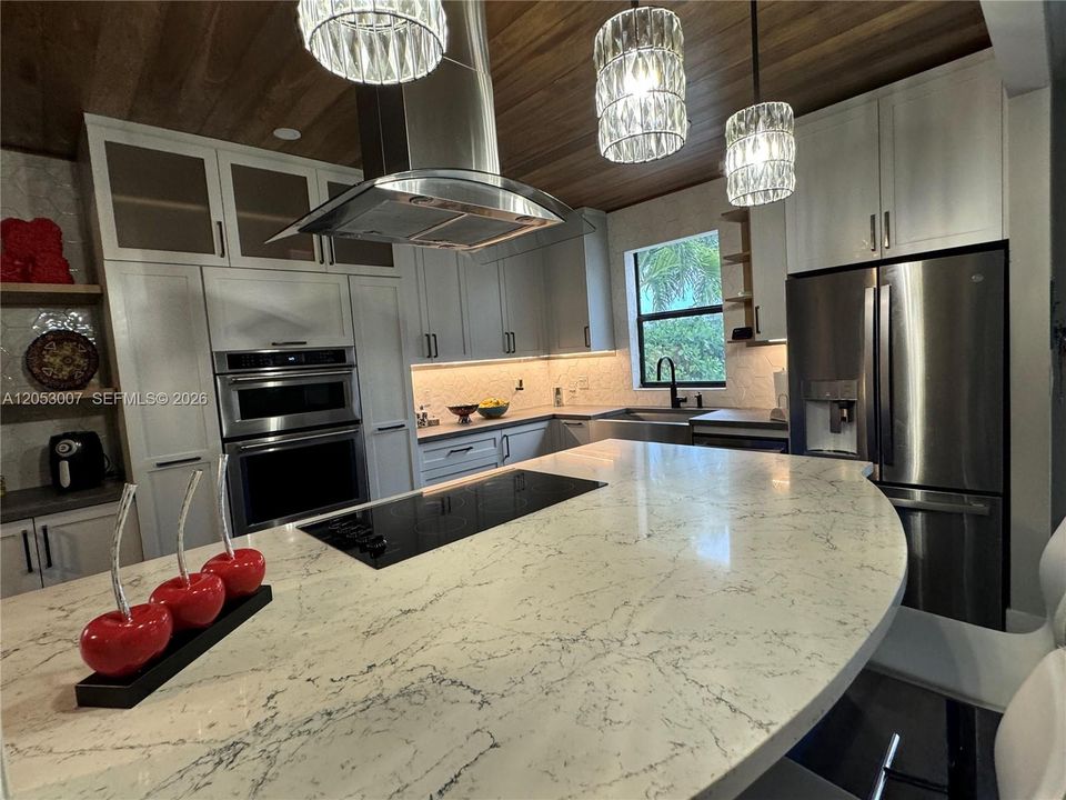 For Sale: $839,000 (4 beds, 3 baths, 2402 Square Feet)