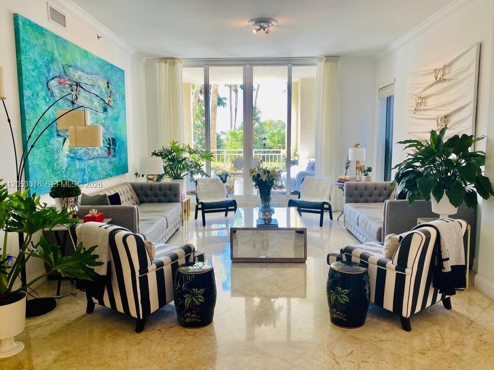 En Venta: $3,975,000 (5 camas, 5 baños, 3186 Pies cuadrados)