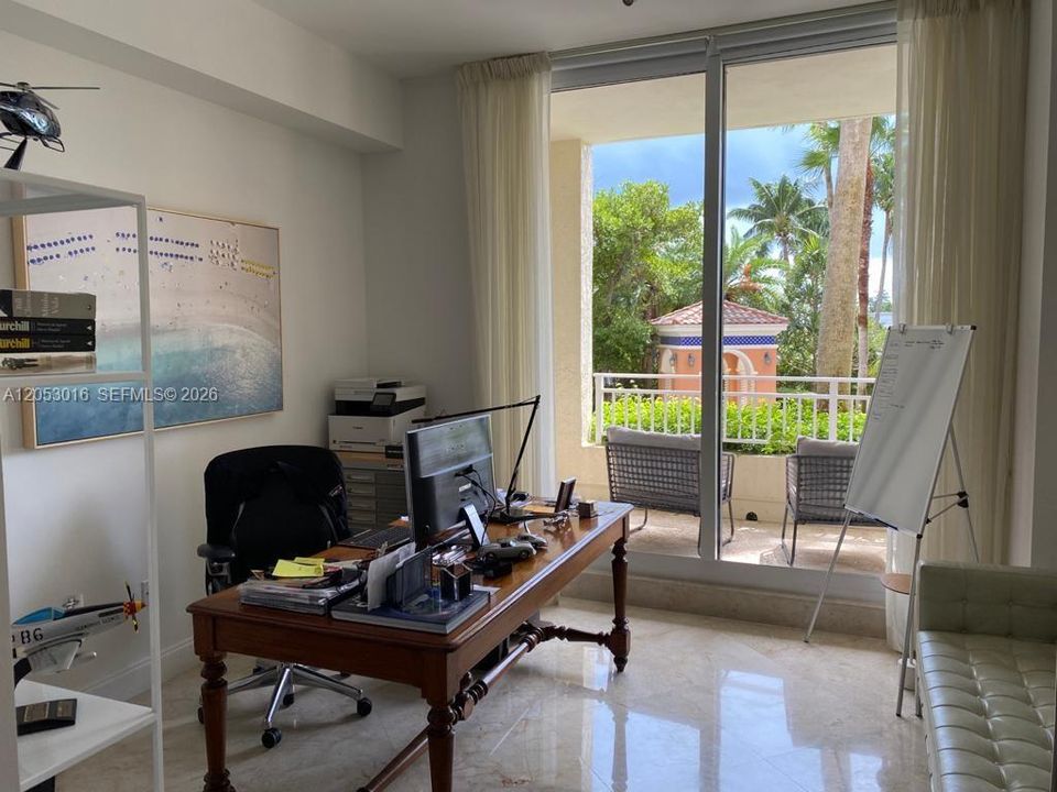En Venta: $3,975,000 (5 camas, 5 baños, 3186 Pies cuadrados)