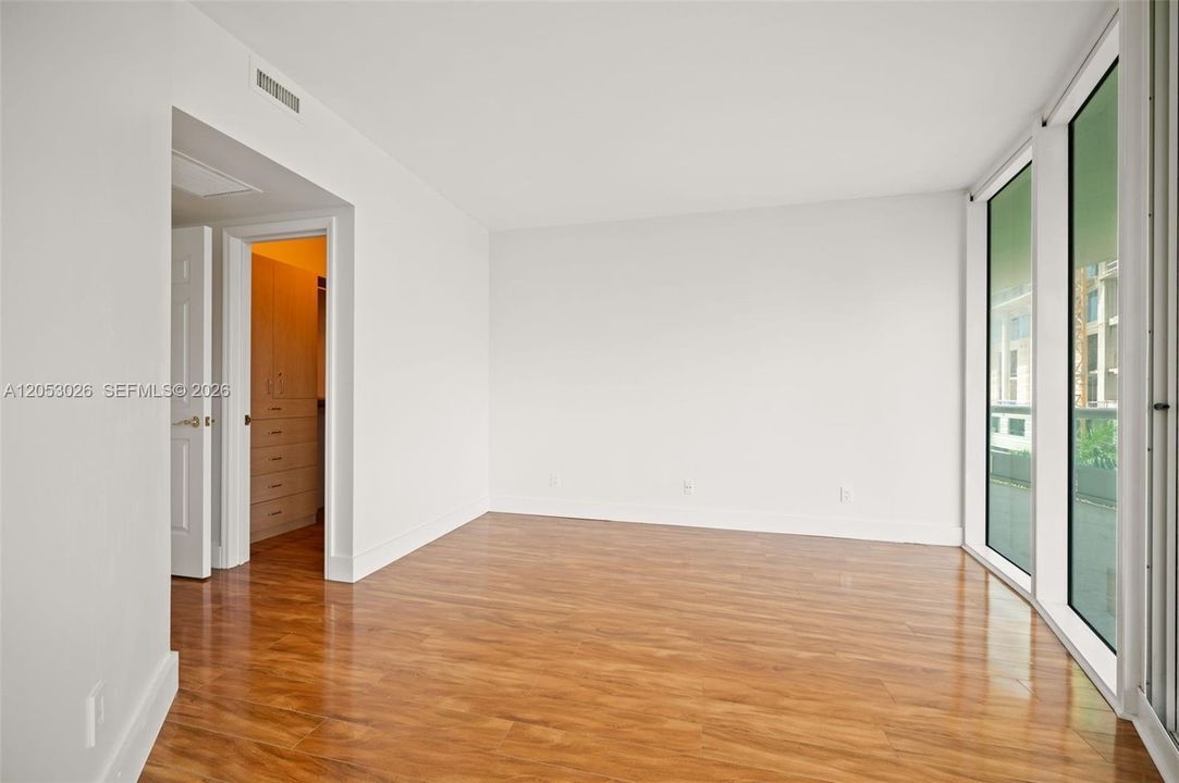 For Rent: $15,000 (3 beds, 4 baths, 3170 Square Feet)