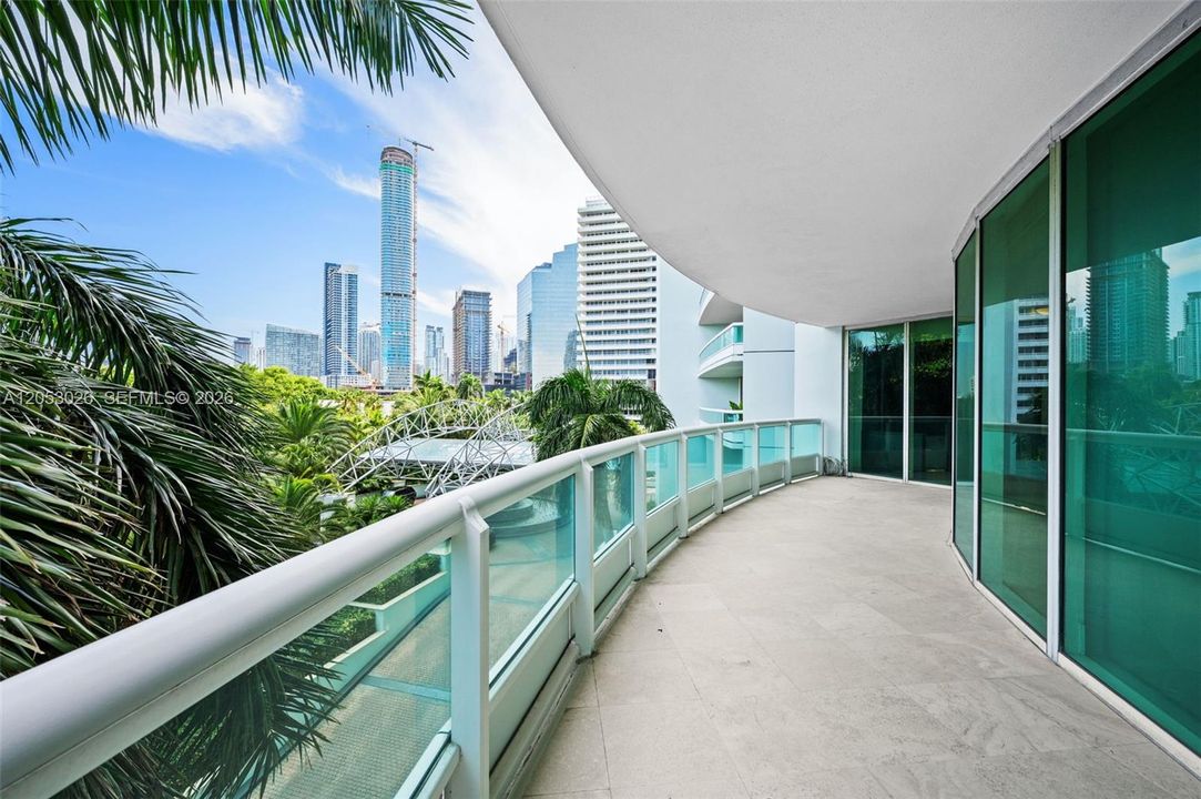 For Rent: $15,000 (3 beds, 4 baths, 3170 Square Feet)