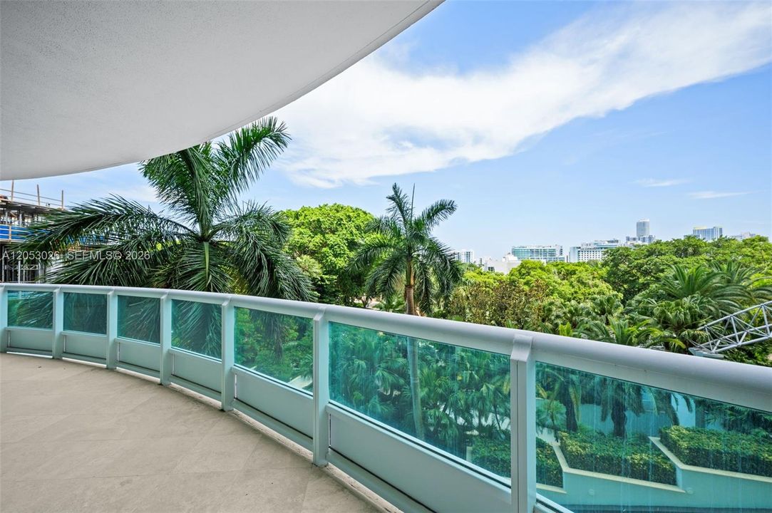 For Rent: $15,000 (3 beds, 4 baths, 3170 Square Feet)