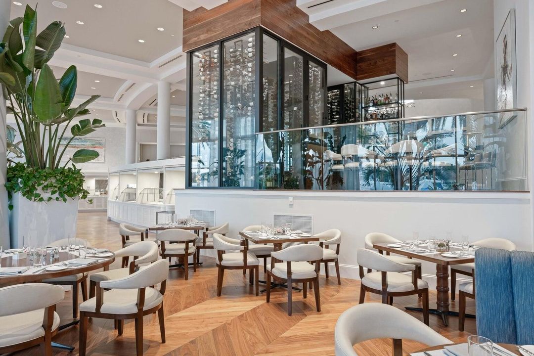 Latitude Resturant