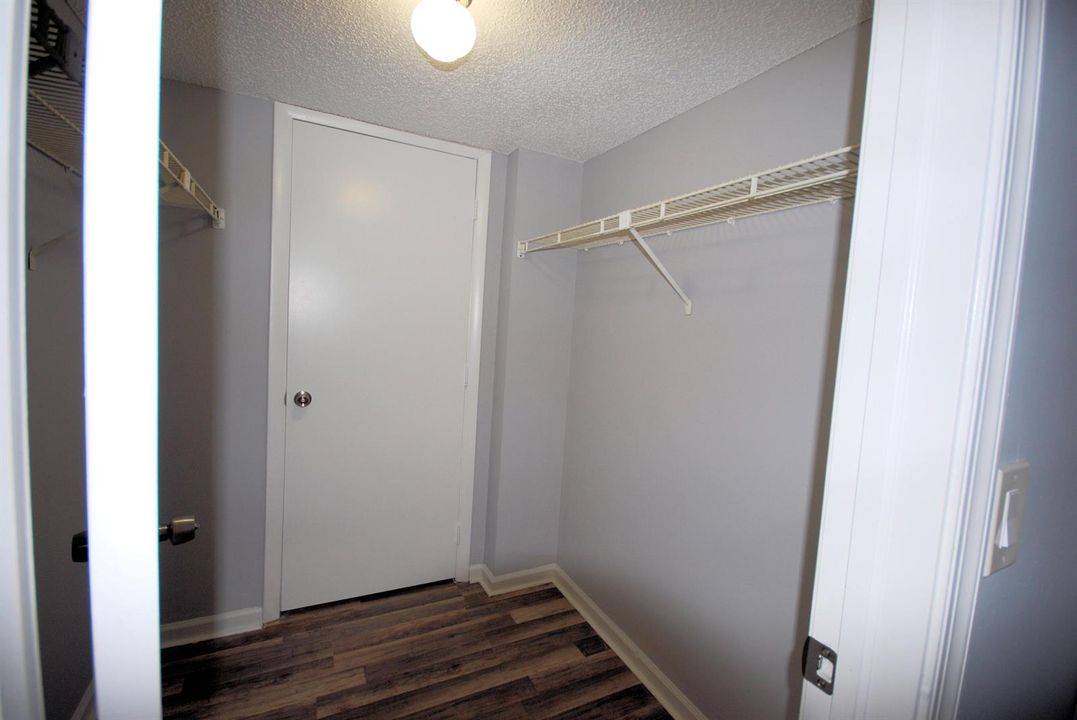 Walk-in closet