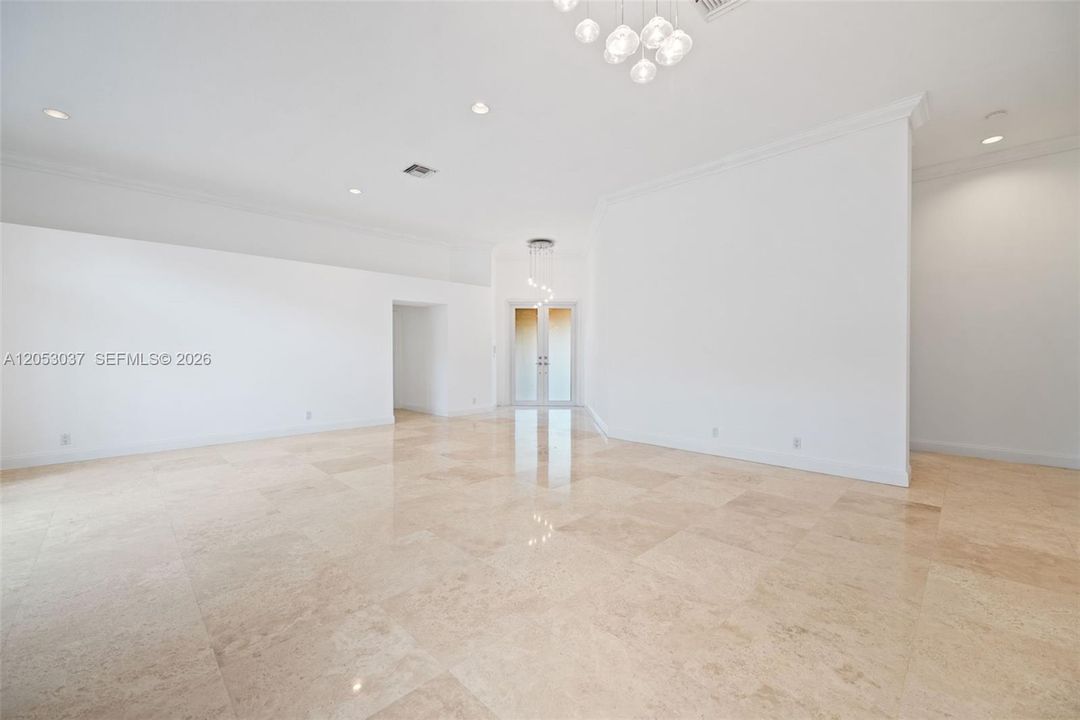 В аренду: $7,800 (3 спален, 3 ванн, 2652 Квадратных фут)
