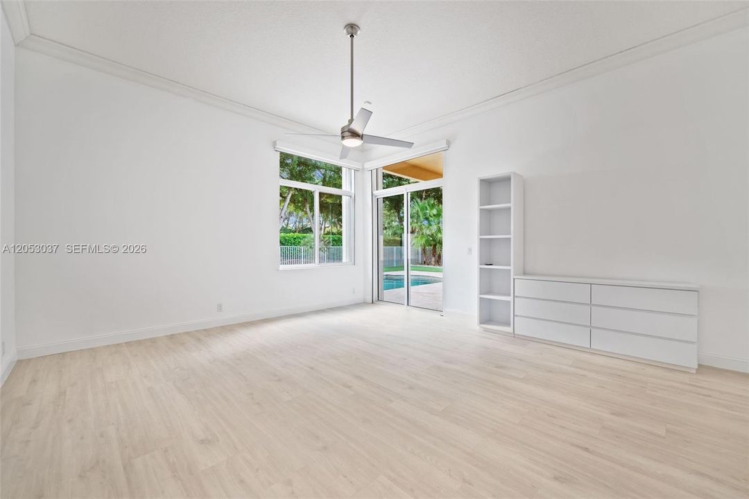 В аренду: $7,800 (3 спален, 3 ванн, 2652 Квадратных фут)