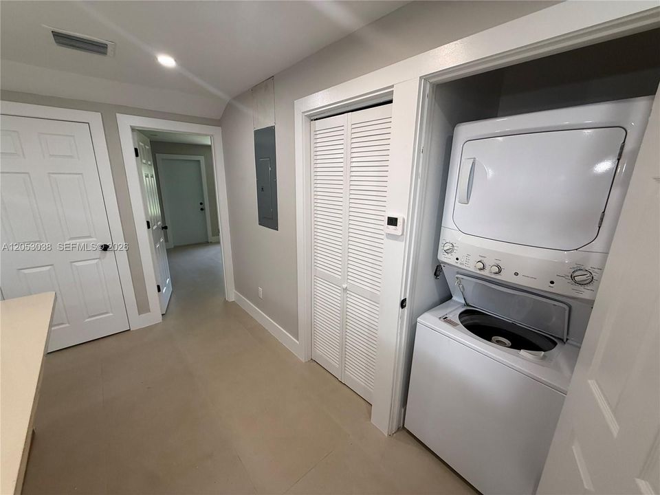 En Venta: $440,000 (2 camas, 1 baños, 816 Pies cuadrados)