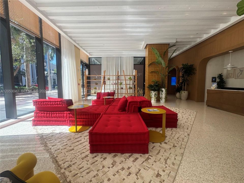 На продажу: $595,000 (0 спален, 1 ванн, 461 Квадратных фут)