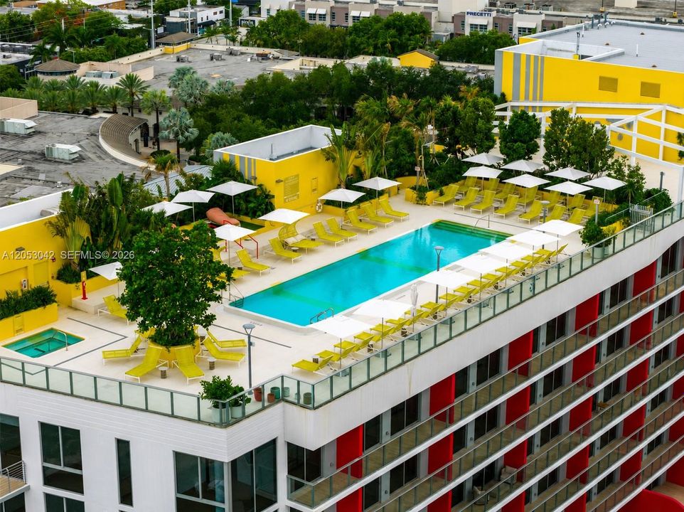 На продажу: $599,999 (0 спален, 1 ванн, 461 Квадратных фут)