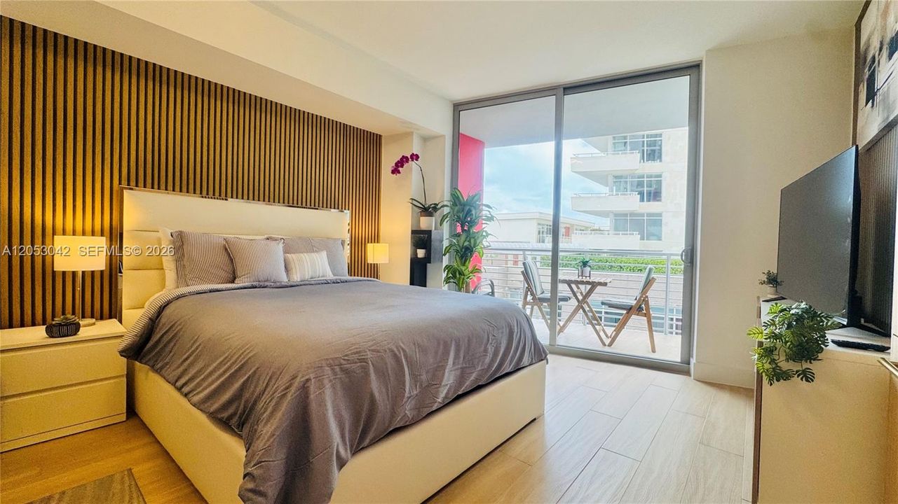 На продажу: $599,999 (0 спален, 1 ванн, 461 Квадратных фут)