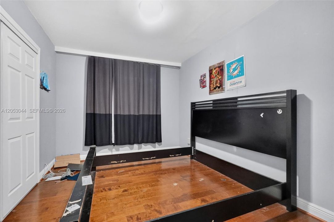 For Sale: $459,000 (3 beds, 2 baths, 1008 Square Feet)