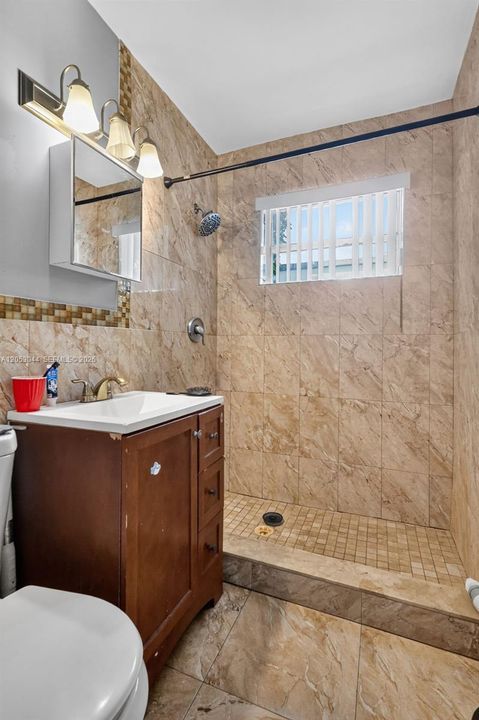 For Sale: $459,000 (3 beds, 2 baths, 1008 Square Feet)