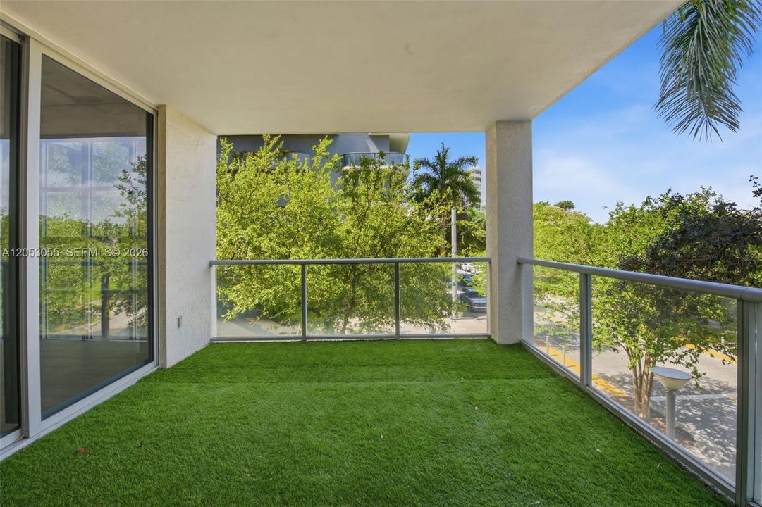 En Renta: $4,495 (2 camas, 2 baños, 1072 Pies cuadrados)