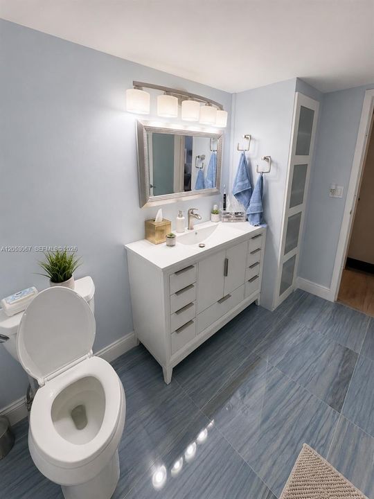For Sale: $450,000 (3 beds, 2 baths, 1430 Square Feet)