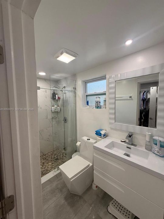 For Sale: $529,900 (3 beds, 2 baths, 1022 Square Feet)