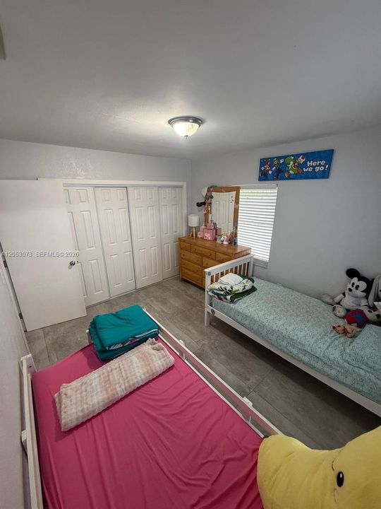 For Sale: $529,900 (3 beds, 2 baths, 1022 Square Feet)