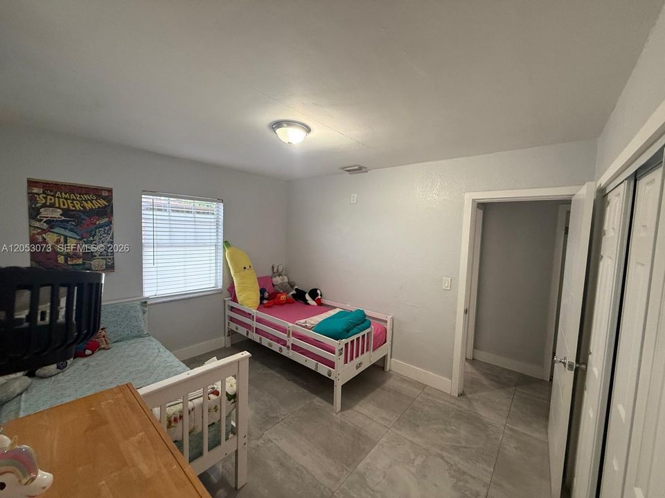 For Sale: $529,900 (3 beds, 2 baths, 1022 Square Feet)