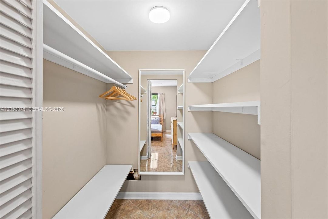 На продажу: $405,000 (3 спален, 2 ванн, 1508 Квадратных фут)