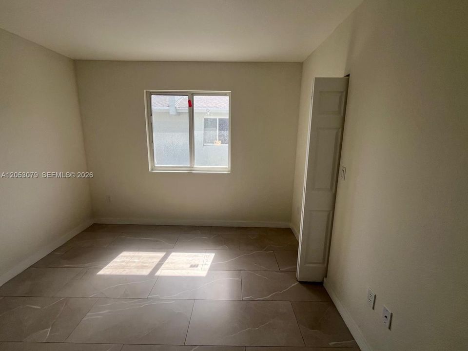 En Renta: $2,900 (3 camas, 2 baños, 1960 Pies cuadrados)