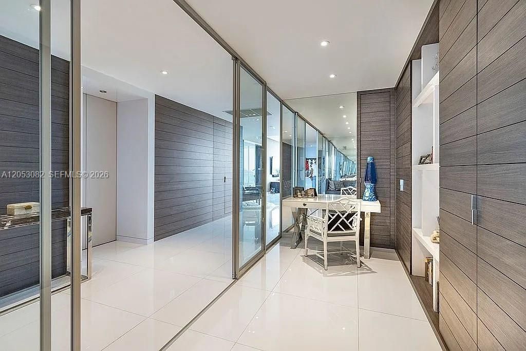 For Sale: $2,300,000 (2 beds, 2 baths, 2705 Square Feet)