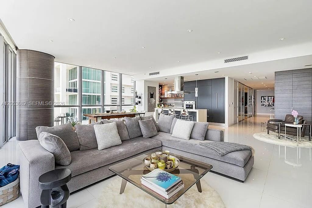 For Sale: $2,300,000 (2 beds, 2 baths, 2705 Square Feet)