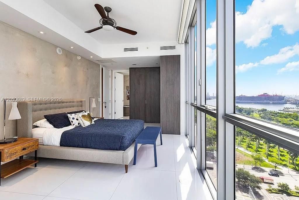 For Sale: $2,300,000 (2 beds, 2 baths, 2705 Square Feet)