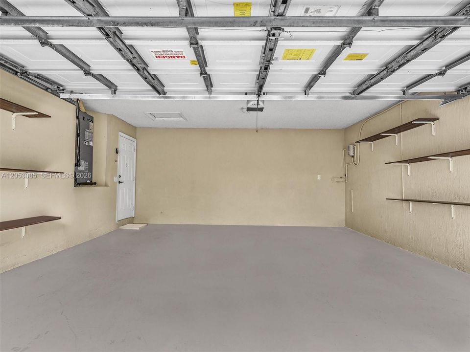 En Venta: $557,990 (3 camas, 2 baños, 1752 Pies cuadrados)