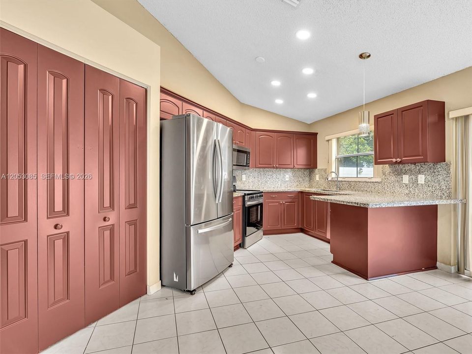 En Venta: $557,990 (3 camas, 2 baños, 1752 Pies cuadrados)