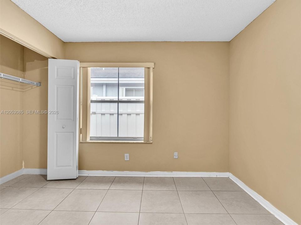 En Venta: $557,990 (3 camas, 2 baños, 1752 Pies cuadrados)