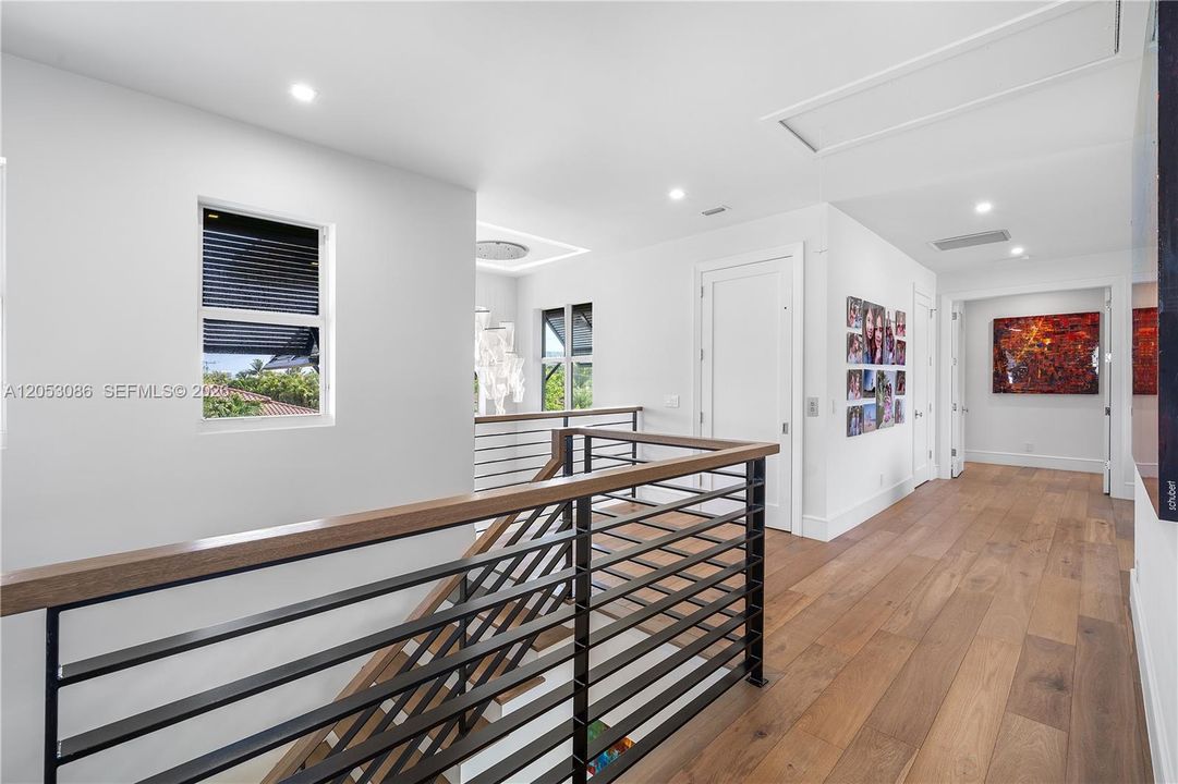 En Venta: $4,600,000 (4 camas, 5 baños, 4436 Pies cuadrados)