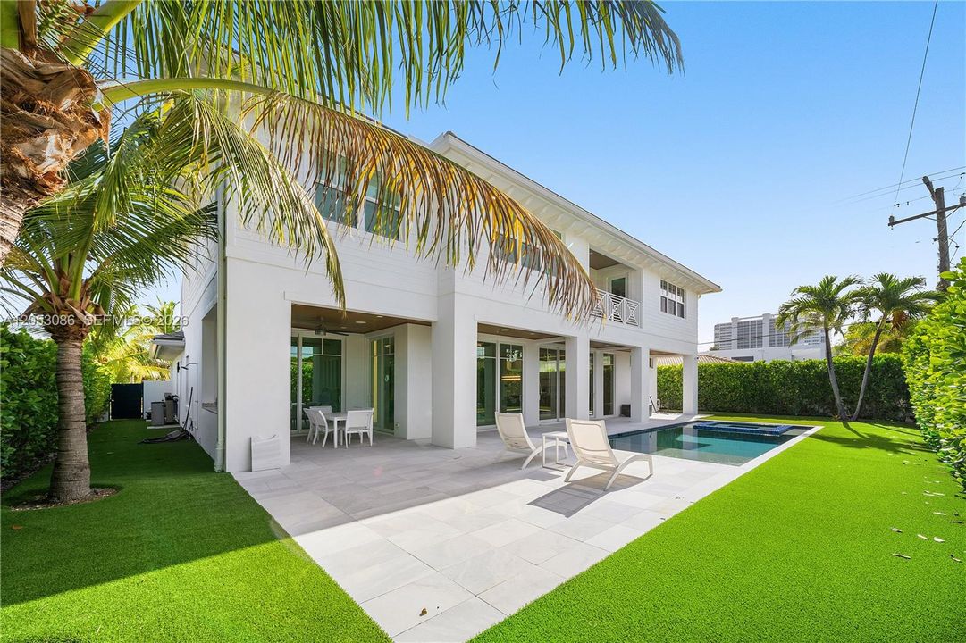 En Venta: $4,600,000 (4 camas, 5 baños, 4436 Pies cuadrados)