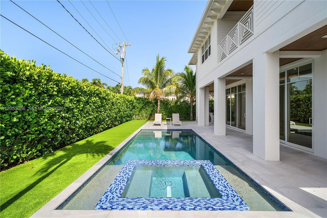 En Venta: $4,600,000 (4 camas, 5 baños, 4436 Pies cuadrados)