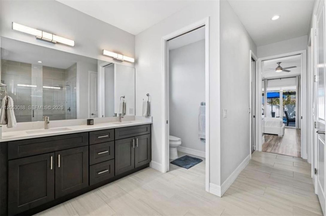 En Venta: $475,000 (3 camas, 2 baños, 0 Pies cuadrados)