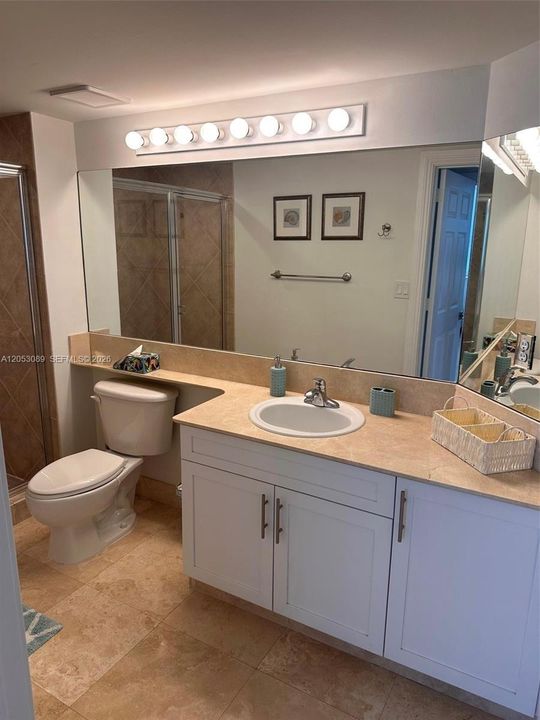 В аренду: $5,500 (3 спален, 2 ванн, 1450 Квадратных фут)