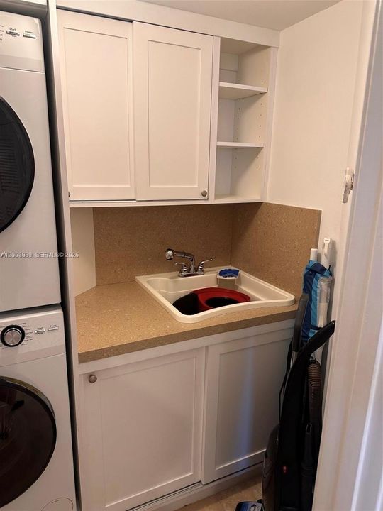 В аренду: $5,500 (3 спален, 2 ванн, 1450 Квадратных фут)