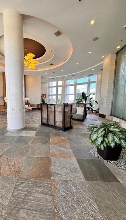 В аренду: $2,600 (2 спален, 2 ванн, 954 Квадратных фут)