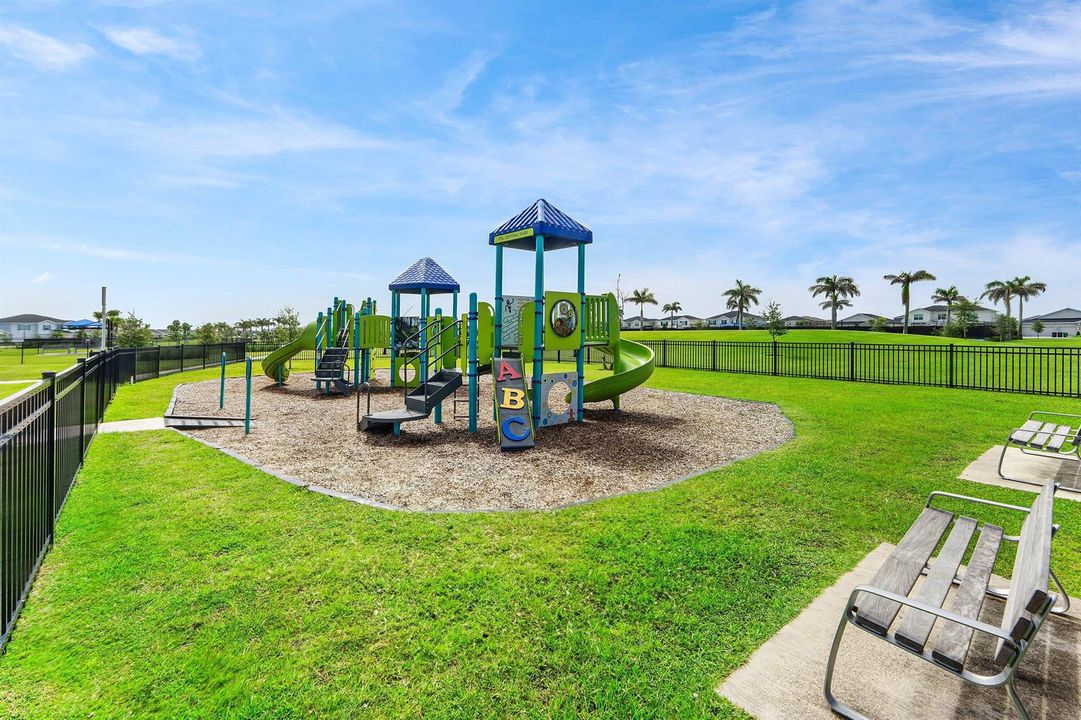 045-9362SerapisWay-PortStLucie-FL-34987-