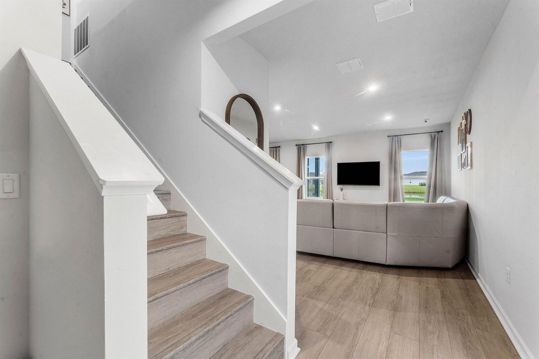 006-9362SerapisWay-PortStLucie-FL-34987-
