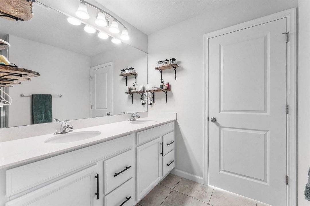 022-9362SerapisWay-PortStLucie-FL-34987-