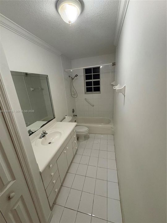 For Sale: $849,000 (5 beds, 3 baths, 2417 Square Feet)