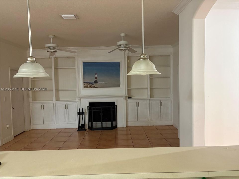 For Sale: $849,000 (5 beds, 3 baths, 2417 Square Feet)