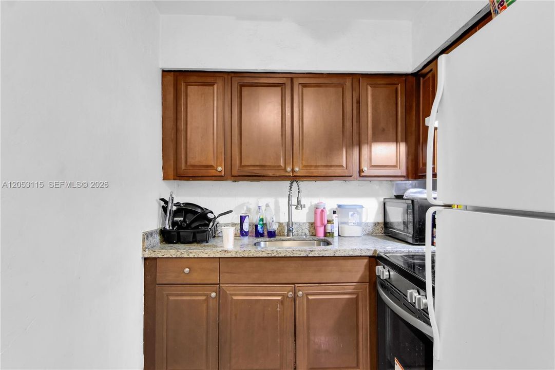 For Sale: $699,900 (0 beds, 0 baths, 2250 Square Feet)