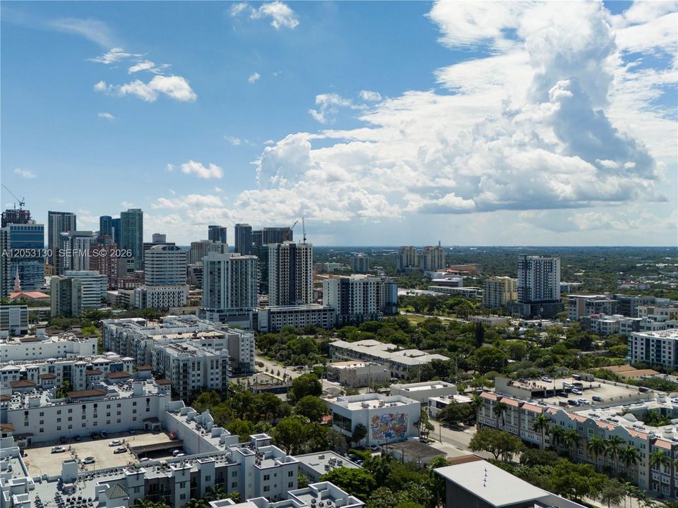 For Rent: $2,600 (2 beds, 2 baths, 1240 Square Feet)
