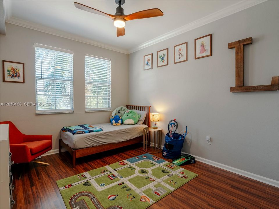 For Rent: $2,600 (2 beds, 2 baths, 1240 Square Feet)