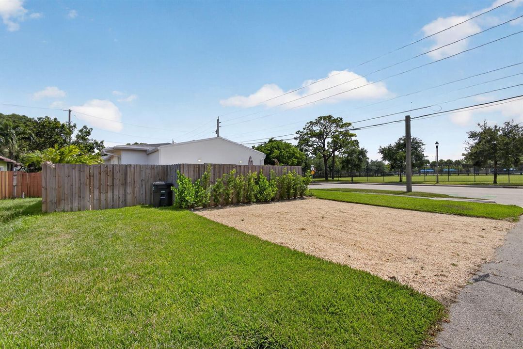 1-web-or-mls-5D1A5759