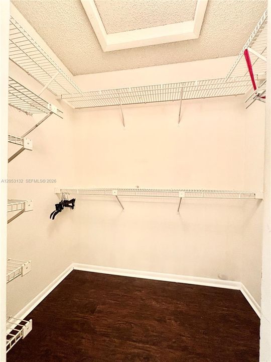 En Renta: $2,200 (2 camas, 2 baños, 1044 Pies cuadrados)