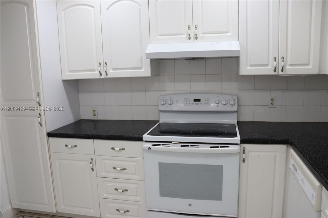 En Venta: $189,000 (1 camas, 1 baños, 1066 Pies cuadrados)
