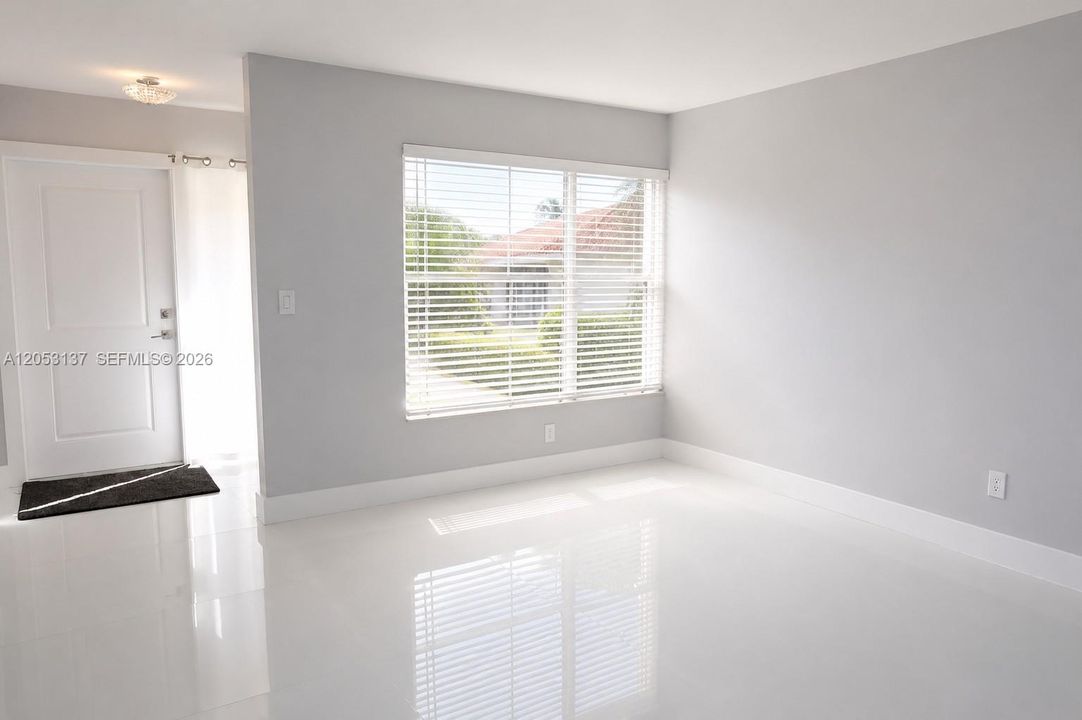 En Renta: $3,500 (3 camas, 2 baños, 977 Pies cuadrados)
